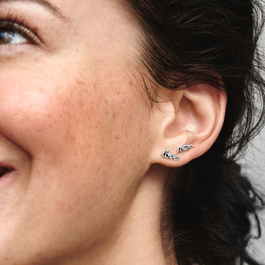 Love Mom Stud Earrings