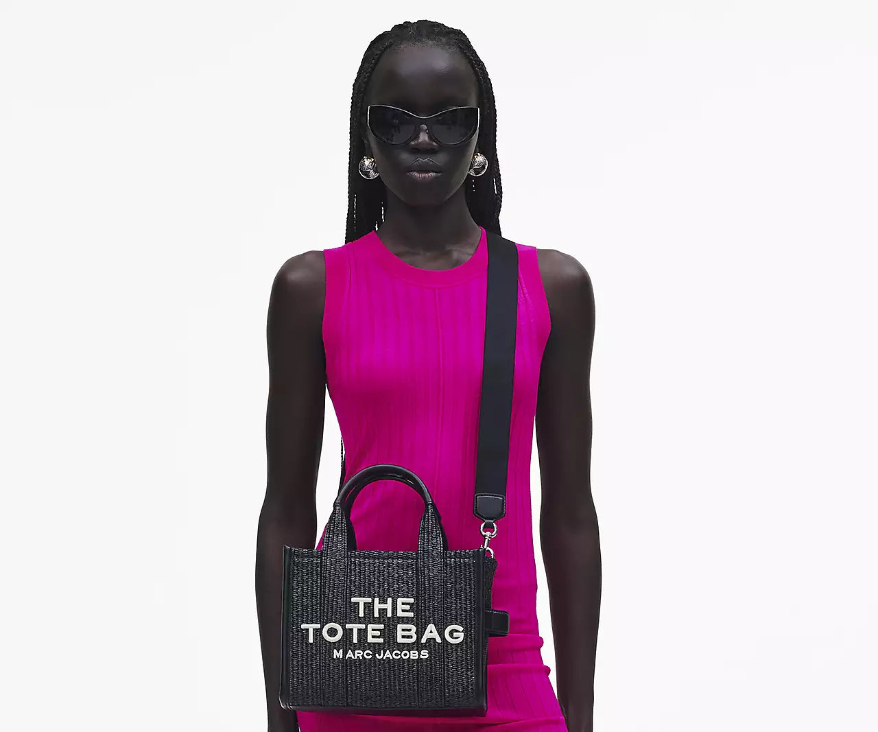 THE WOVEN SMALL TOTE BAG- Black