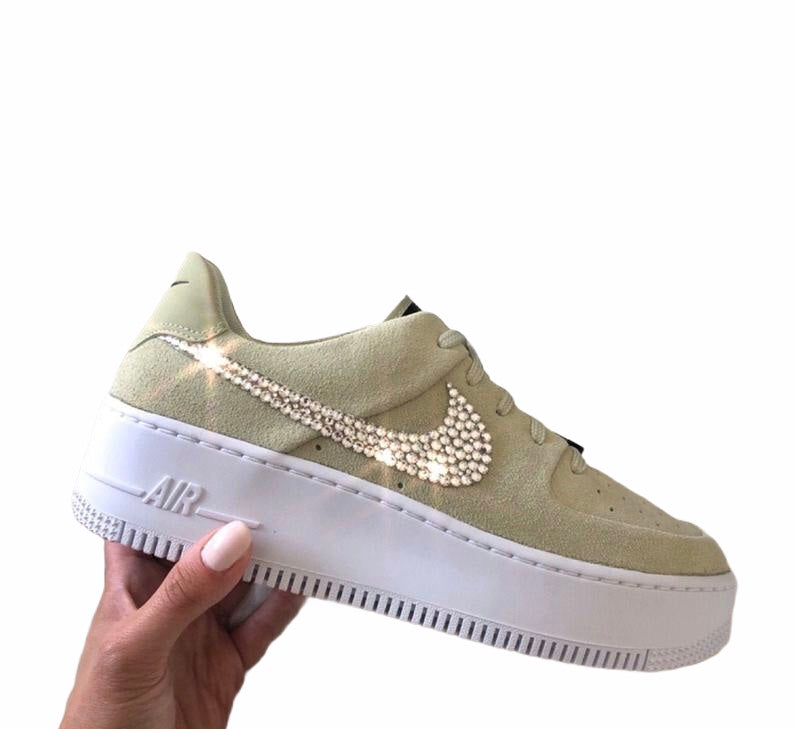 Nike Air force 1 con cristales swarovski aceituna