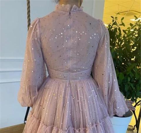 Vestido~ Manga Larga con Cuello Alto Rosa