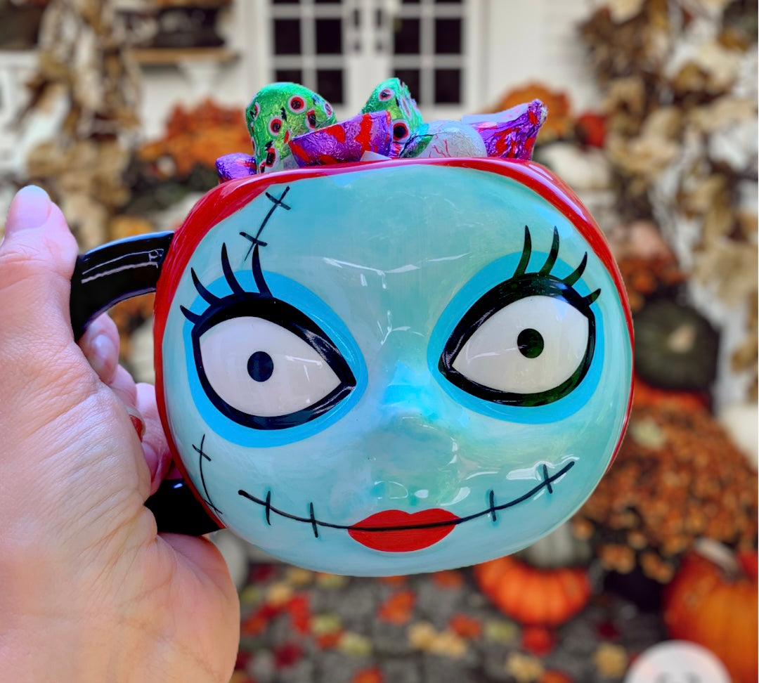 Taza Sally con Dulces EUA Halloween Cerámica