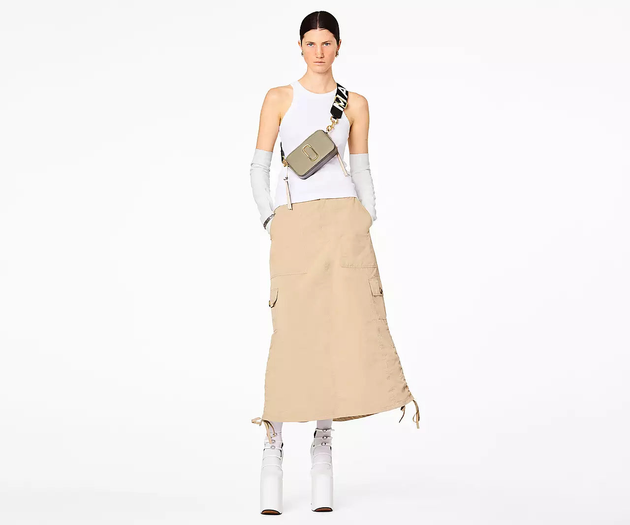 THE SNAPSHOT- Khaki