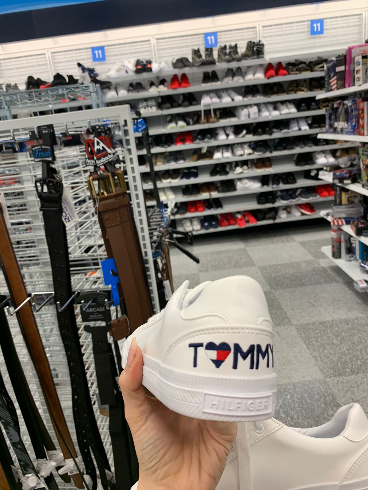 Tenis