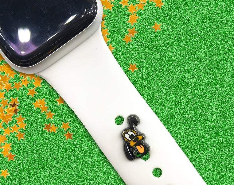 Apple Watch Charm Pluto- Hecha a Mano