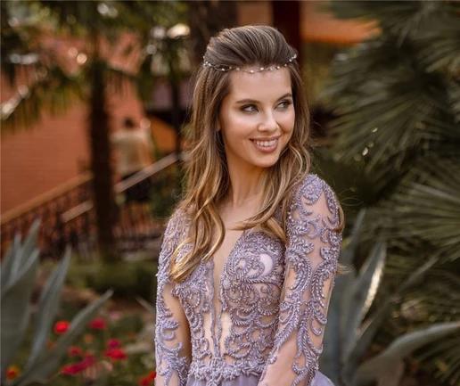 Maxi Vestido~ Apliques Delicados con Malla Lavanda