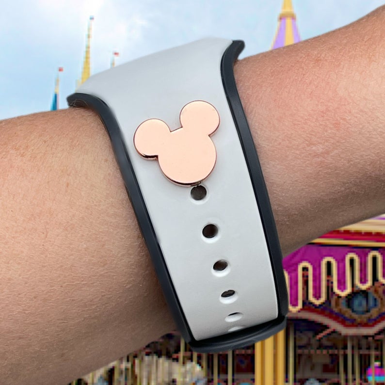 Apple Watch Charm Rose Gold Mickey - Hecha a Mano