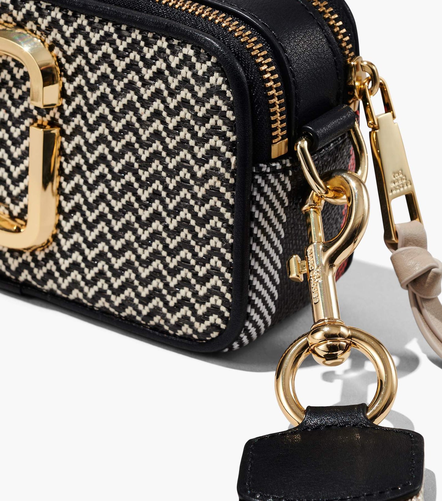 THE MIXED MEDIA SNAPSHOT