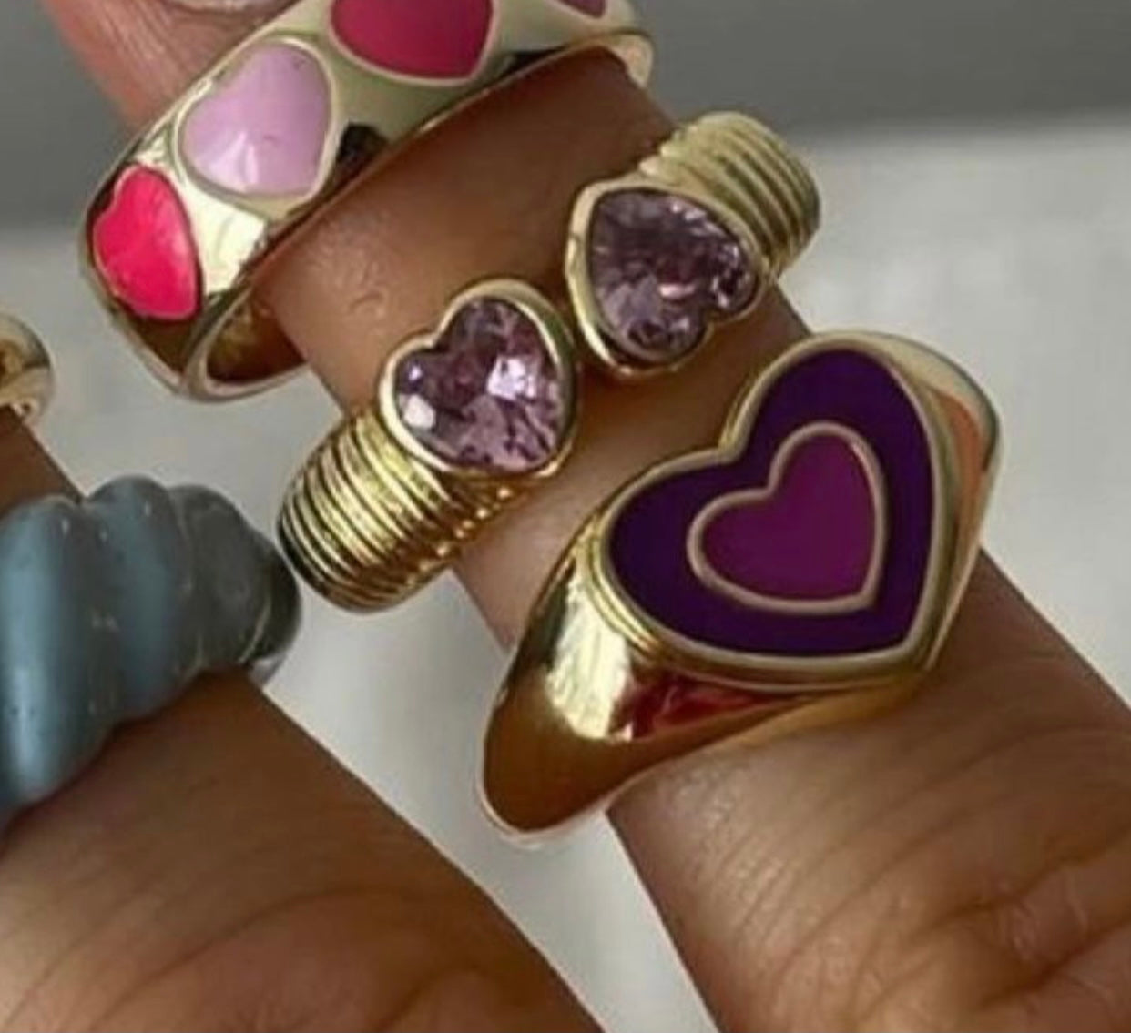 Anillo Corazón Doble Rosa Unitalla