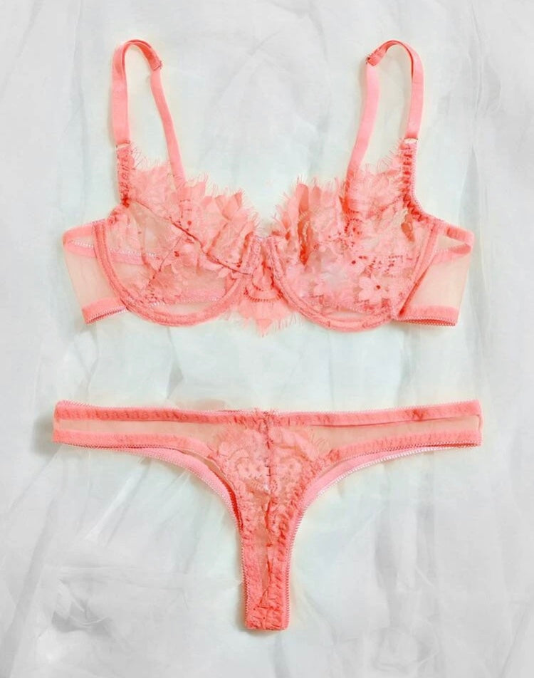 Conjunto bra y panty encaje rosa