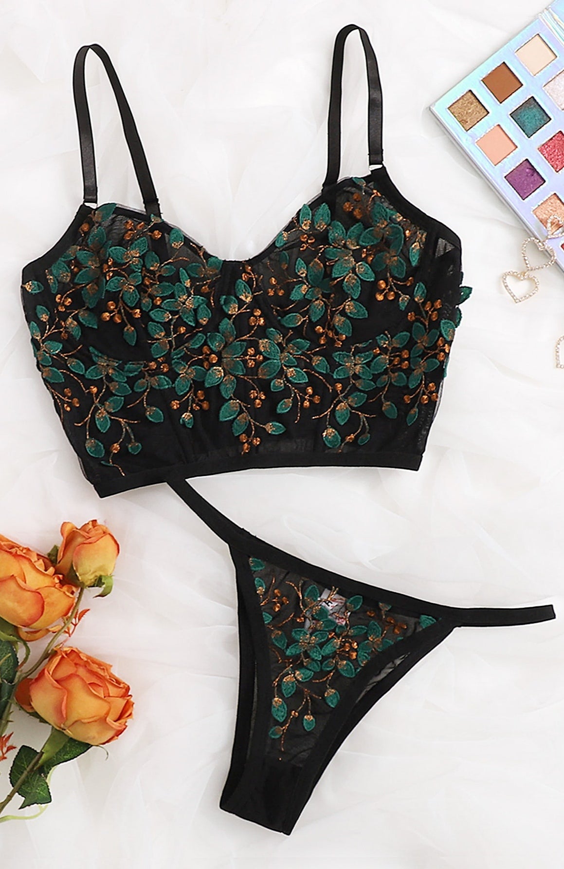 Lencería con malla bordado-Negro