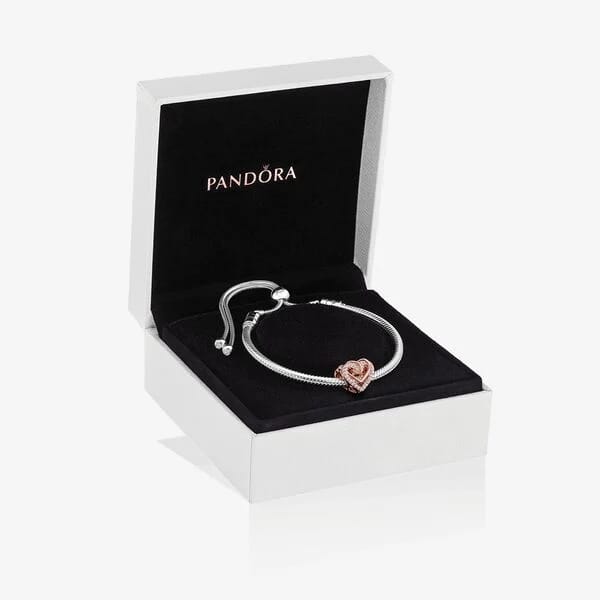 Sparkling Entwined Hearts-Brazalete