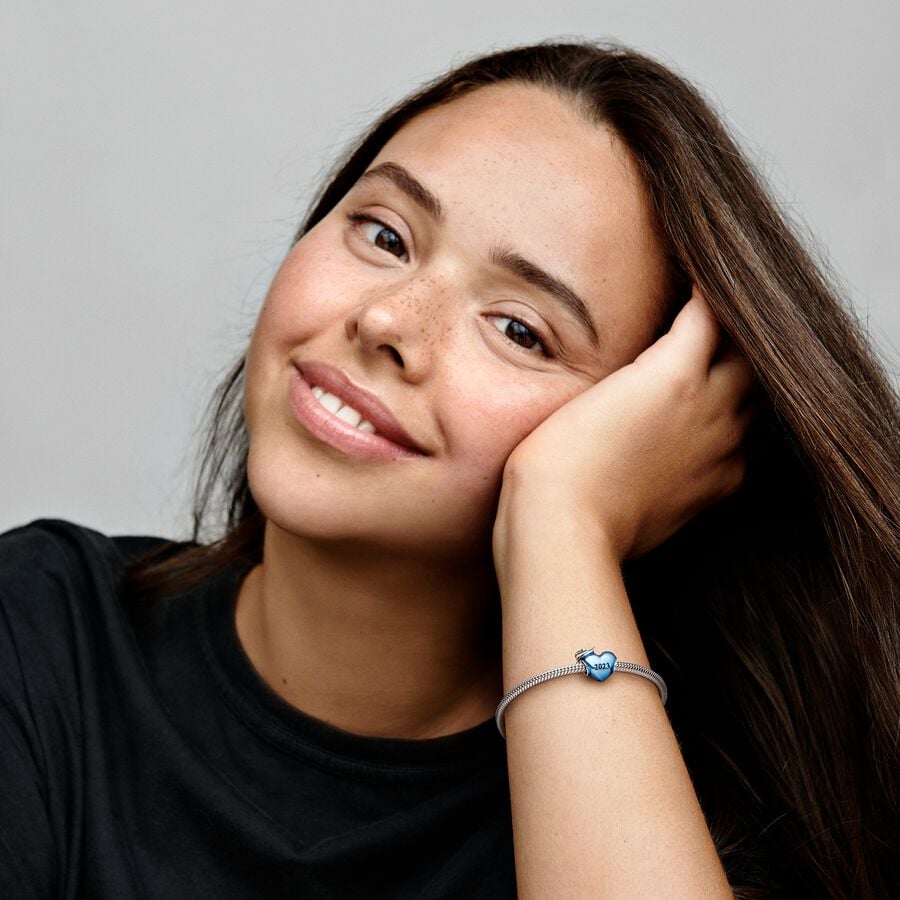 Blue 2023 Graduation Heart Charm