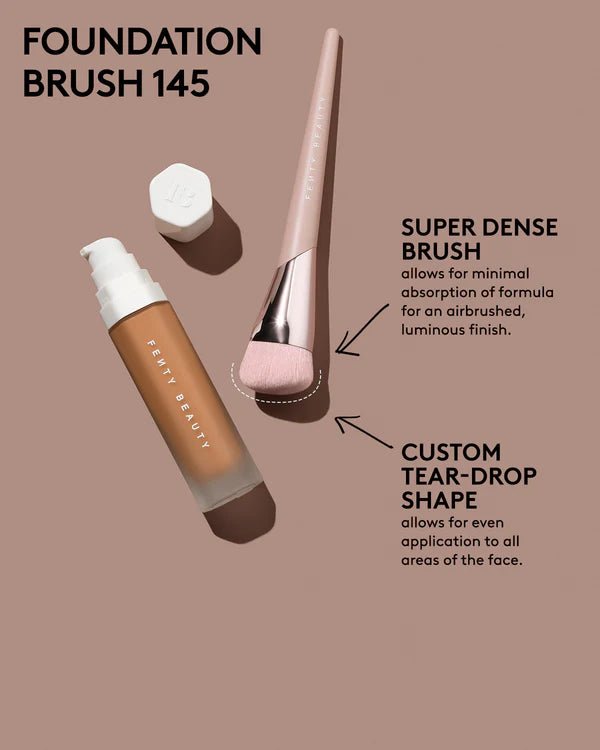 FOUNDATION BRUSH 145 Fenty Beauty