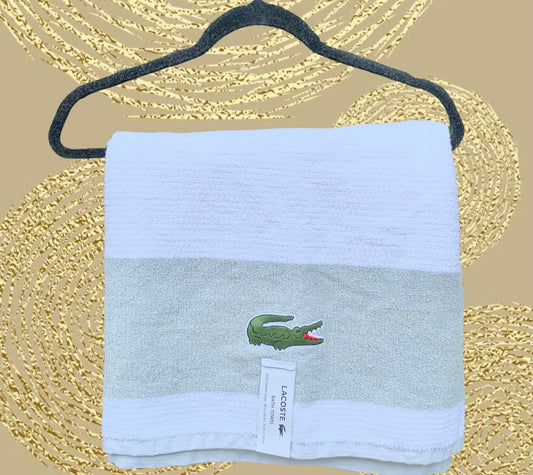 Toalla Lacoste Grande Para Adulto 72cm x 120cm  - Estará en $420