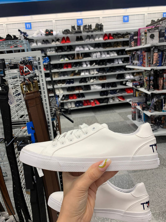 Tenis