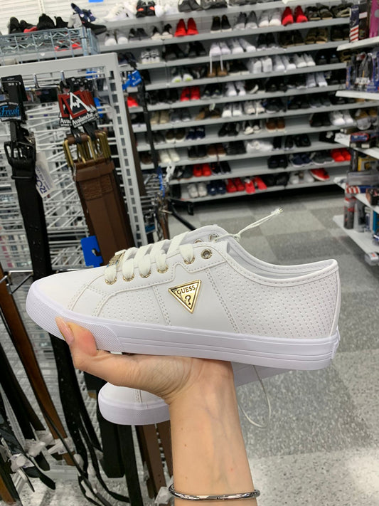 Tenis