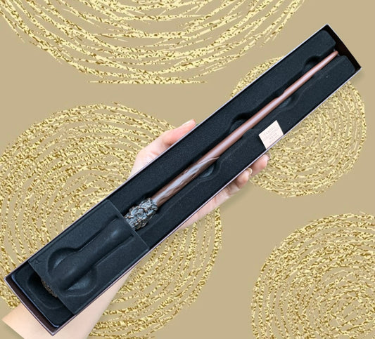 The Wizarding World of Harry Potter™ Collectible Wand - Estará en $1398