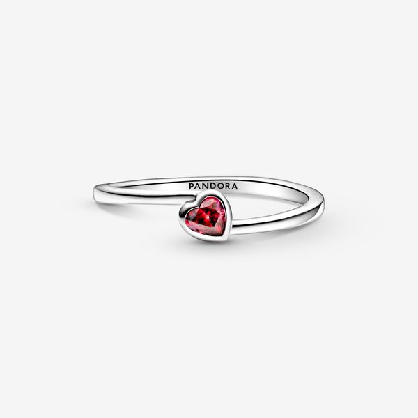 Red Tilted Heart Solitaire-Anillo