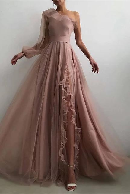 Maxi Vestido~ Manga en un Hombro con Volantes Vino