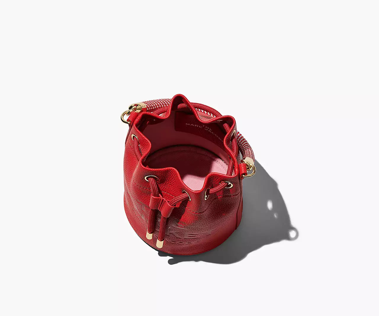 THE LEATHER BUCKET BAG- True Red