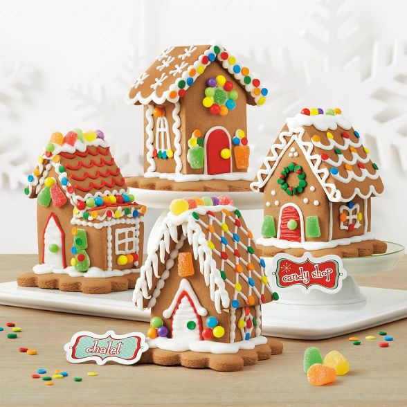Holiday Mini Village Gingerbread House Kit - 28oz - Wondershop™