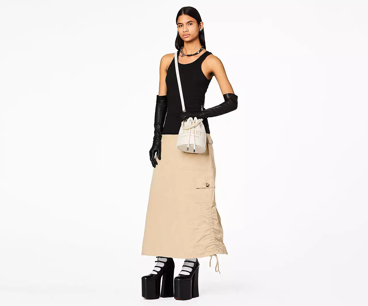 THE LEATHER BUCKET BAG- Cotton