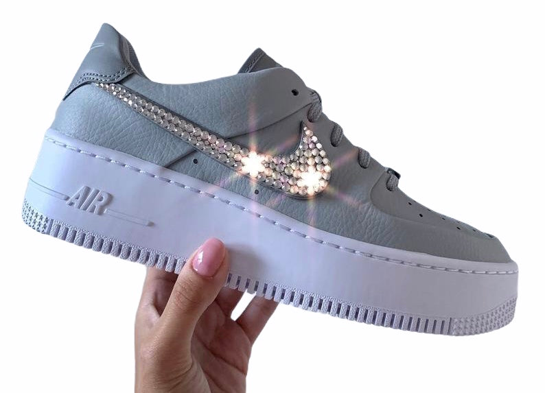 Nike Air force 1 con cristales swarovski gris