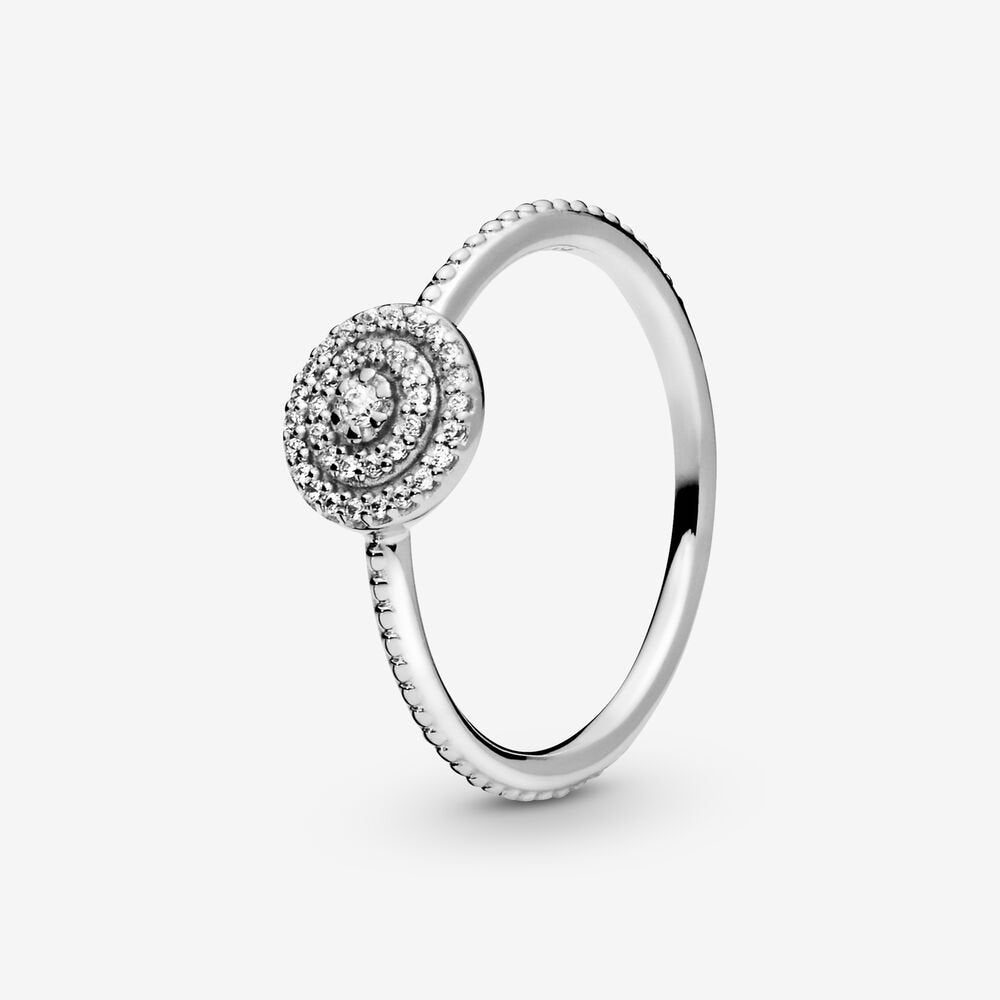 Elegant Sparkle Ring Silver