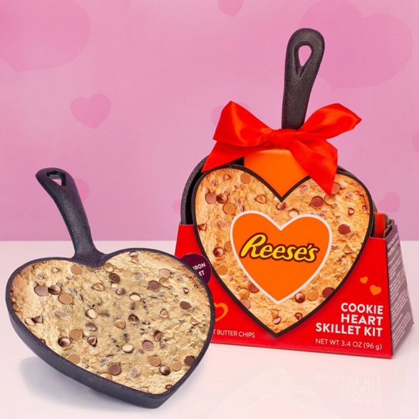 Reeses Valentine's Day Cookie Heart Skillet Kit - 2.4oz
