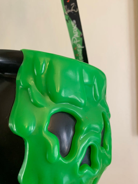 MANZANA ENVENENADA PALOMERA