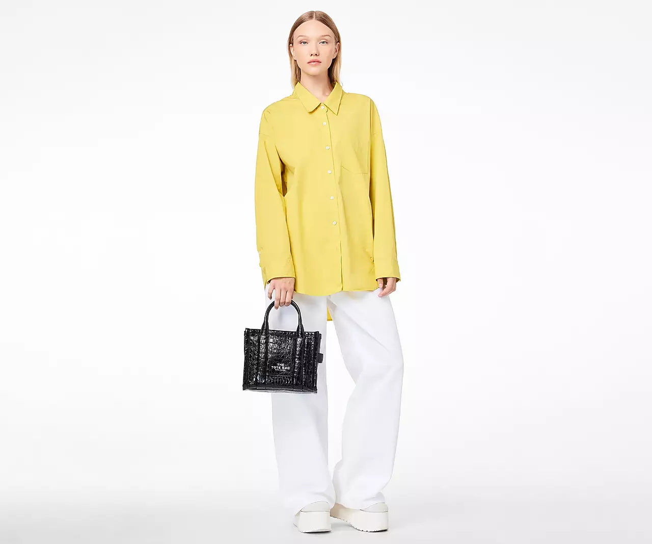 THE CROC-EMBOSSED MINI TOTE BAG- Black