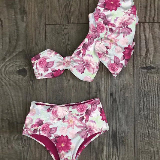 Traje de Baño~ Bikini un Hombro Olan Cintura Alta Flores Lilas