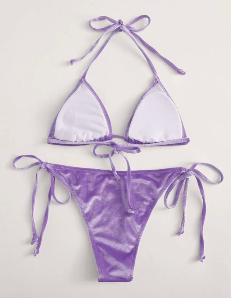 Bikini de terciopelo lila