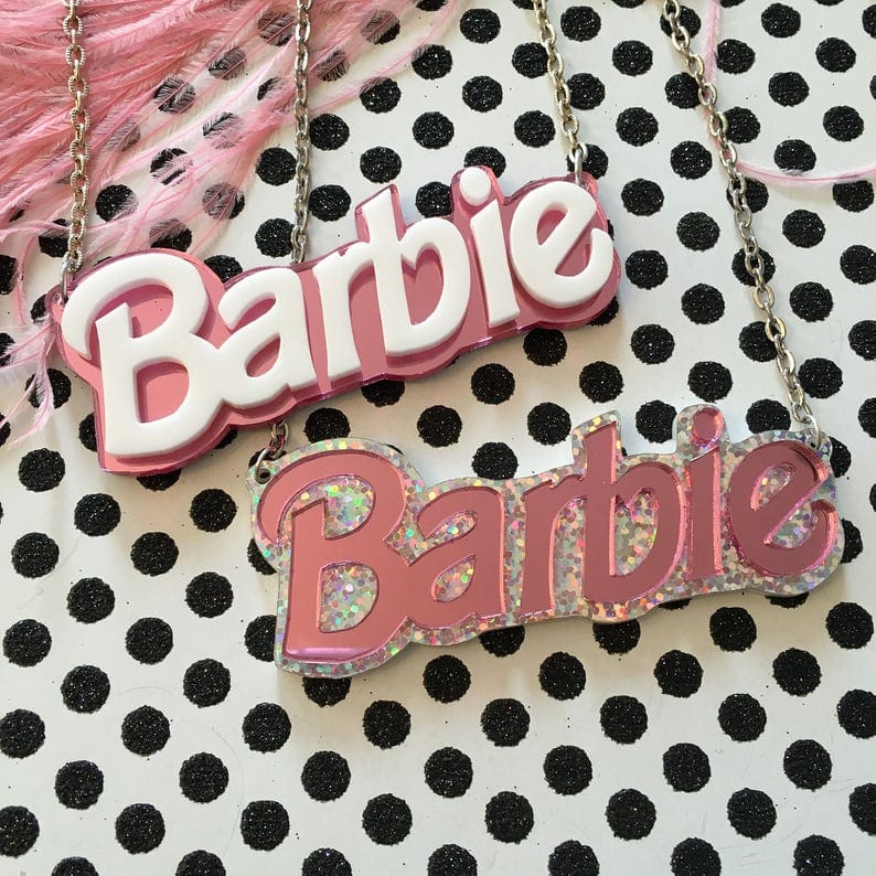 Dije con Cadena Barbie