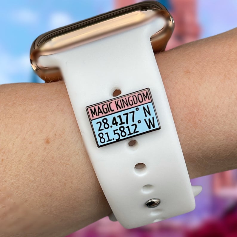 Apple Watch Charm Coordenadas Magic Kingdom- Hecha a Mano