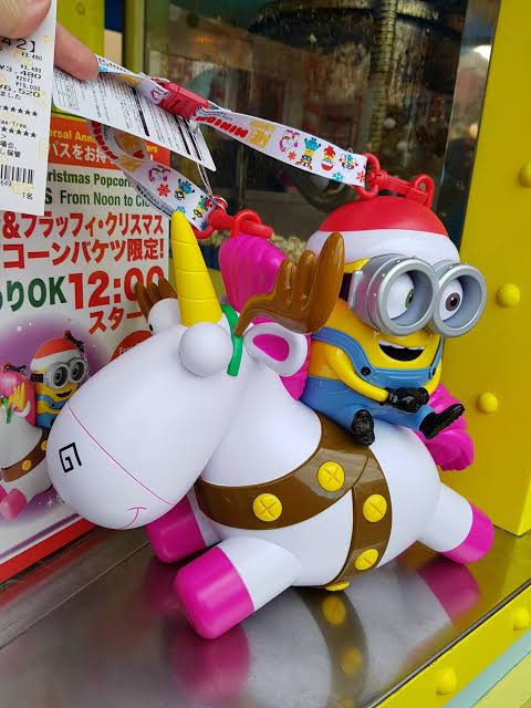 Disney Tokyo Palomero Minion Unicornio