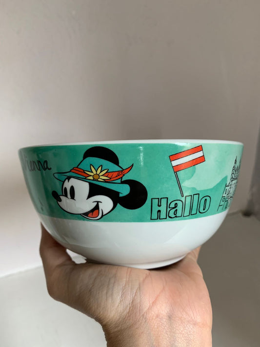 BOWL DISNEY AMSTERDAM