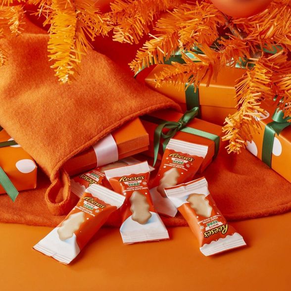 Reese's Holiday Peanut Butter White Christmas Trees - 9.6oz