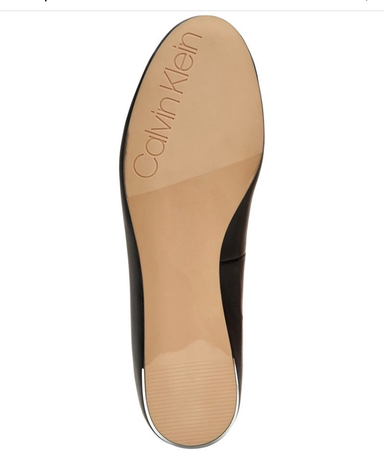 Calvin Klein flats negros