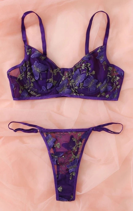 Lencería con mariposas-Morado