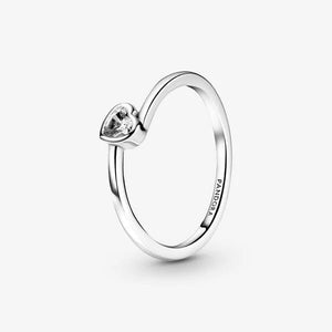 Clear Tilted Heart-Anillo